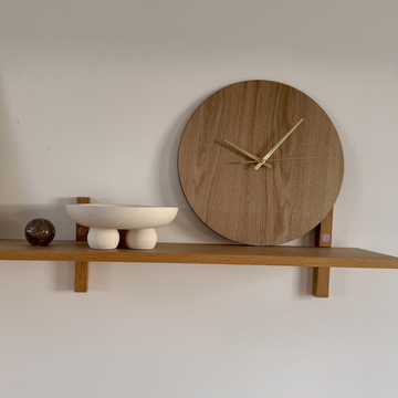 Veggklokke - Eik - Minimalistisk
