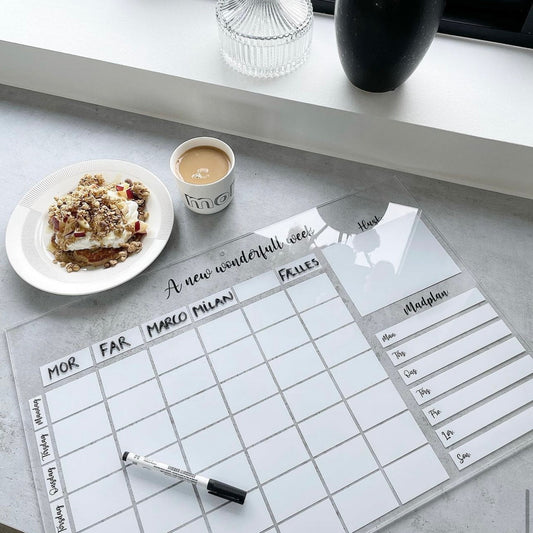 En ny fantastisk ukekalender - 60x40 cm