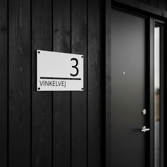 Husnummer – Skilt med personlig tekst