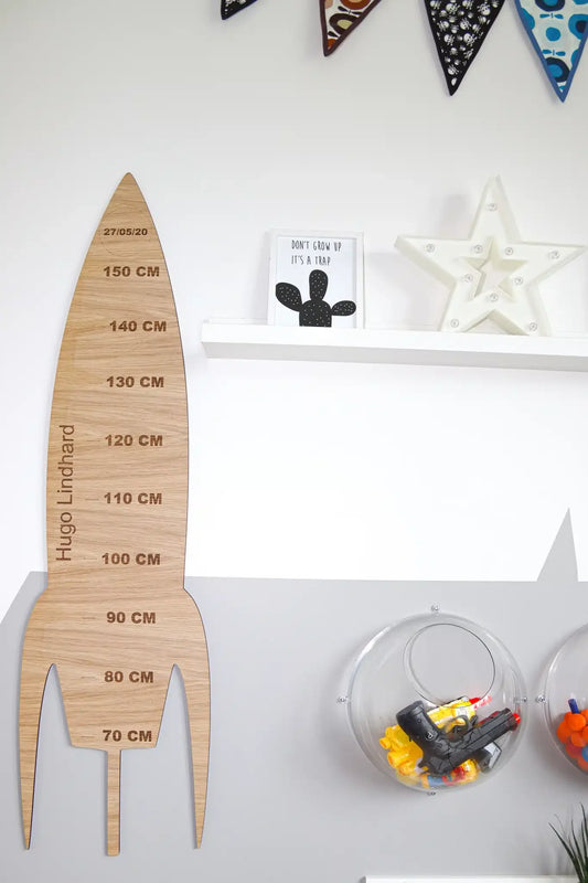 Høydemåler med navn - Rakett - 120×32 cm