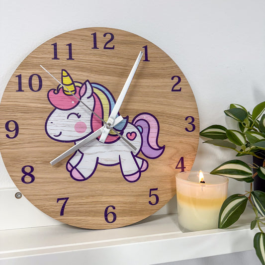 Veggur – Eik – Enhjørning