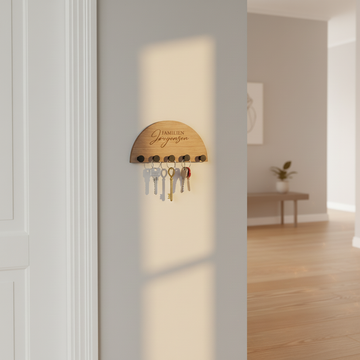 Nøkkelholder med navn – 20×10 cm
